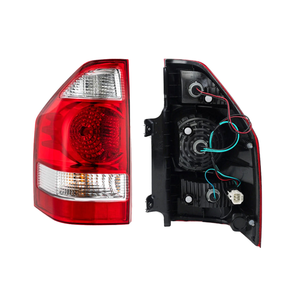 Mitsubishi Pajero NM / NP (2000 - 2006) Rear Tail Lamp Lights LH + RH
