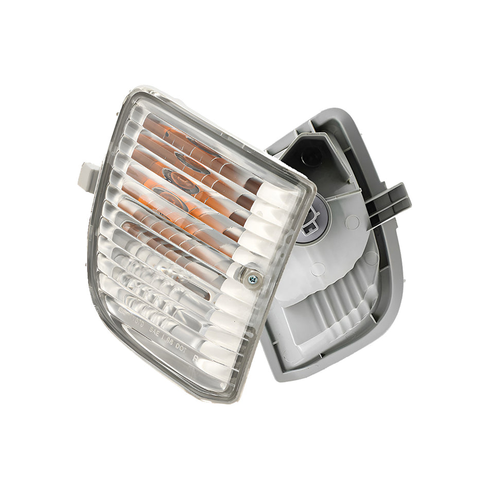 Toyota RAV4 XA20 / CA20 Series 1 (2000 - 2003) Bumper Indicator Lights LH + RH