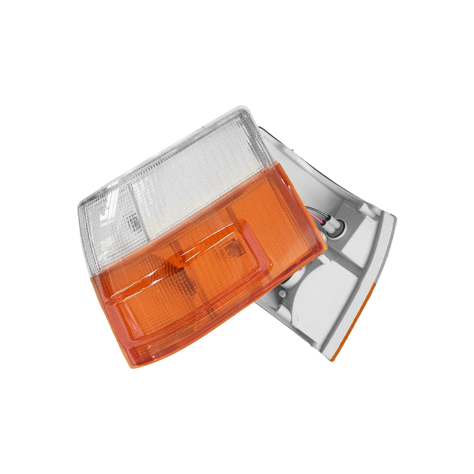 Toyota HiAce H100 / RZH Van (1989 - 2005) Indicator Lamp Corner Lights + Bulbs LH + RH