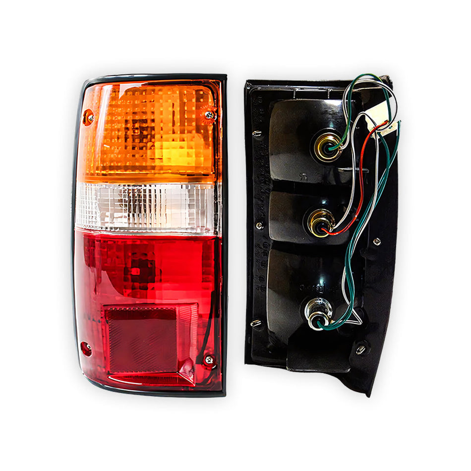 Mitsubishi Triton ME MF MG MH MJ (1986 - 1996) Tail Lights