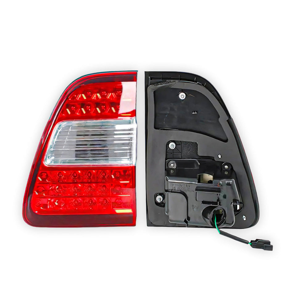 Toyota LandCruiser 100 Series (2005 - 2007) Tail Lights
